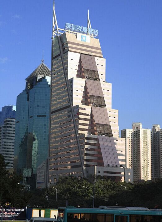 深圳發(fā)展銀行大廈24、28樓中央空調(diào)安裝工程